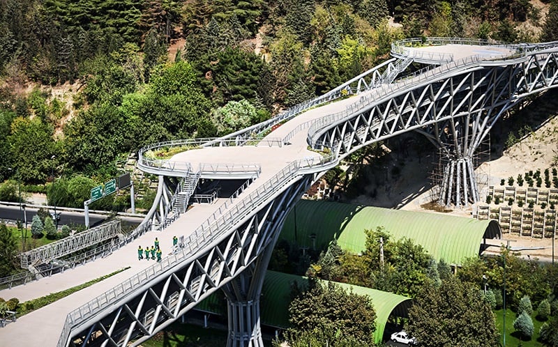 Tabiat Brücke in Teheran